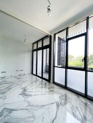 Van Holland (D10), Condominium #595747381